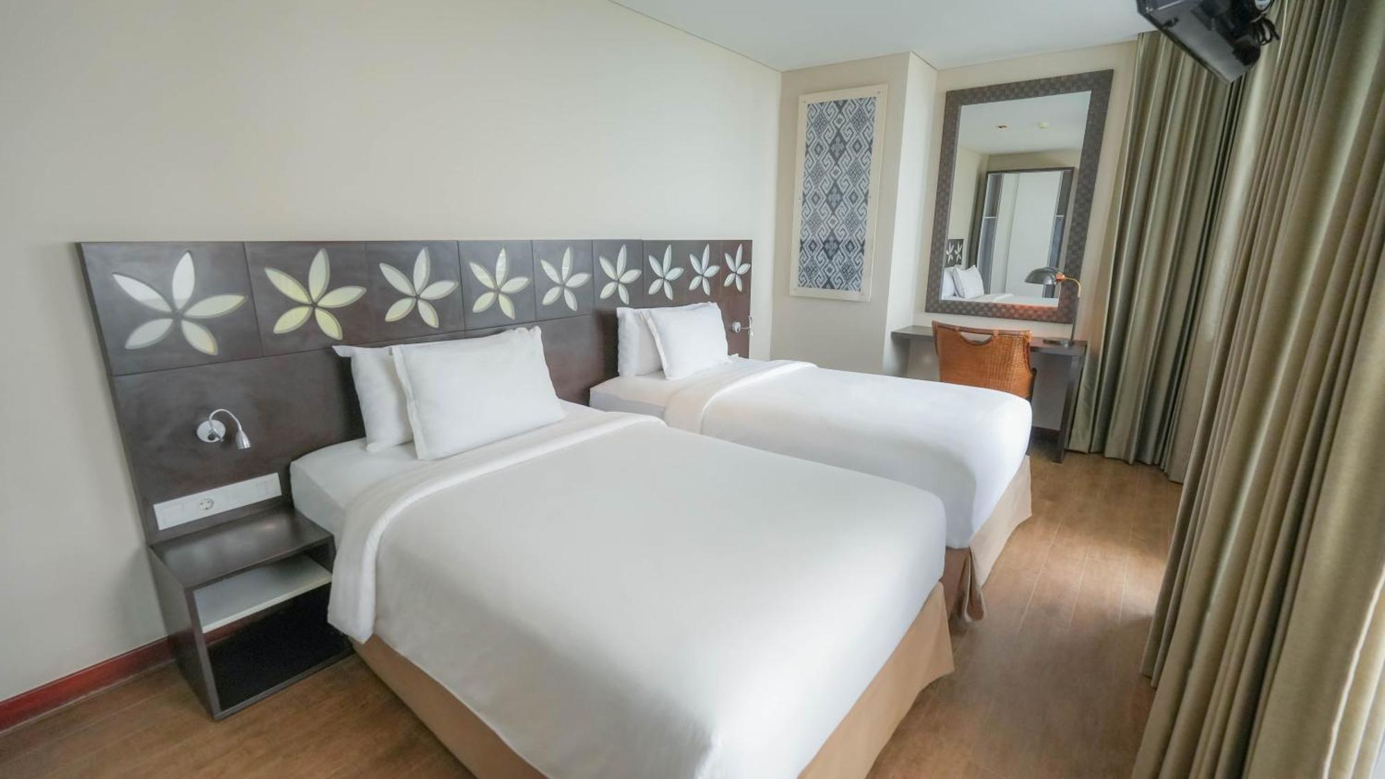 Amartahills Hotel And Resort Batu  Oda fotoğraf